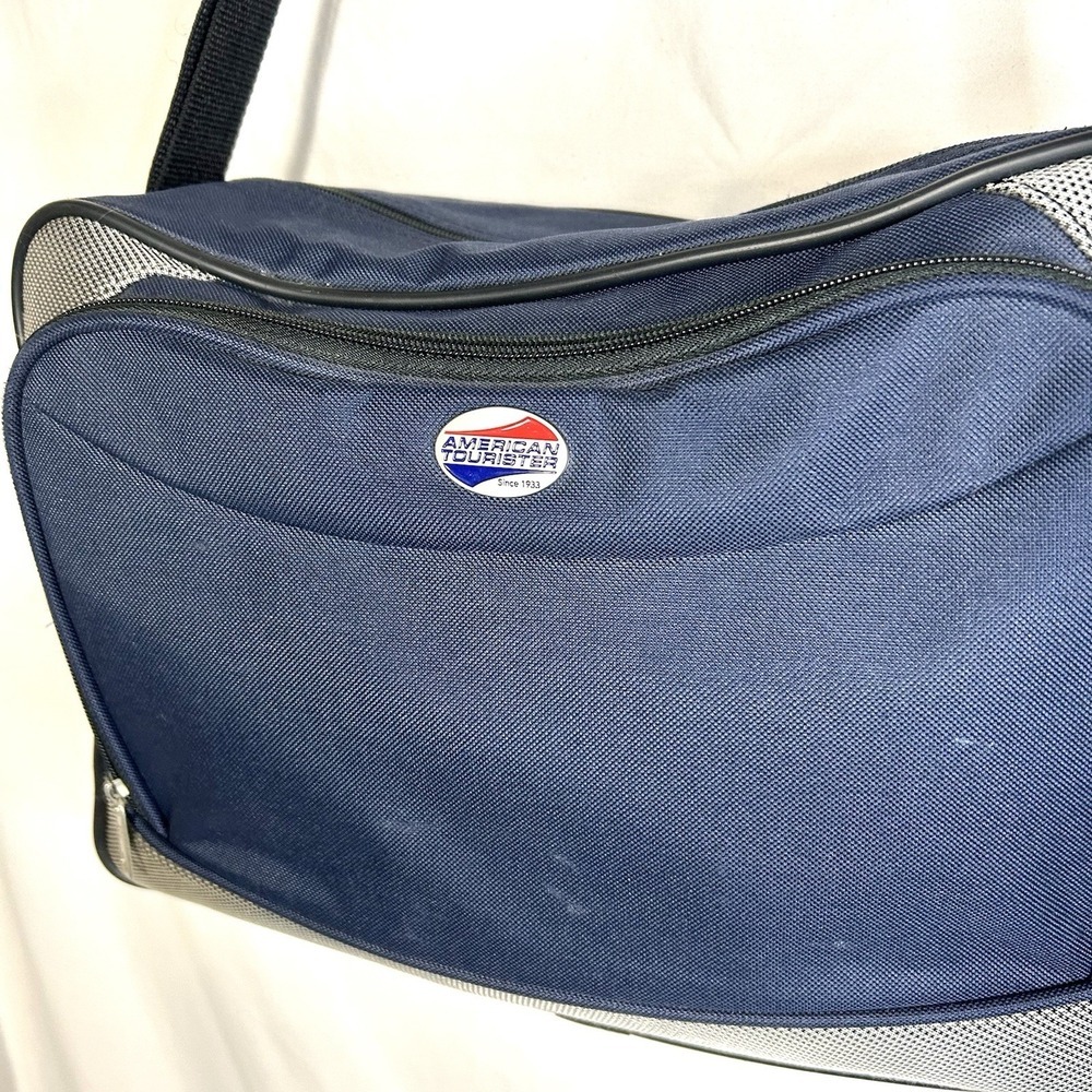 American Tourister Duffel Bag Carry On Shoulder Strap Lightweight Navy Blue - Picture 3 of 6